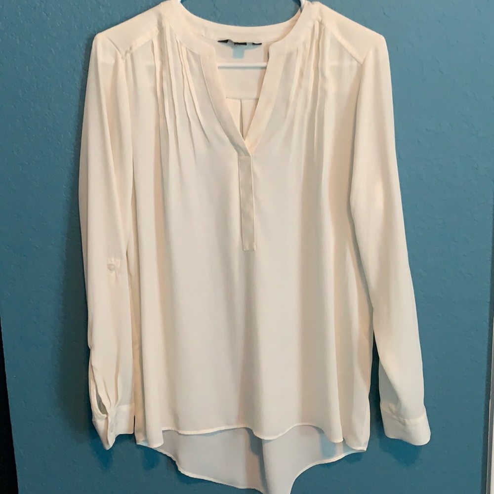 Simply Vera by Vera Wang Blouse⬇️FINAL PRICE DROP⬇️